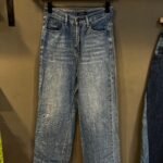 KOREAN IMPORTED JEANS size - 28 - 30