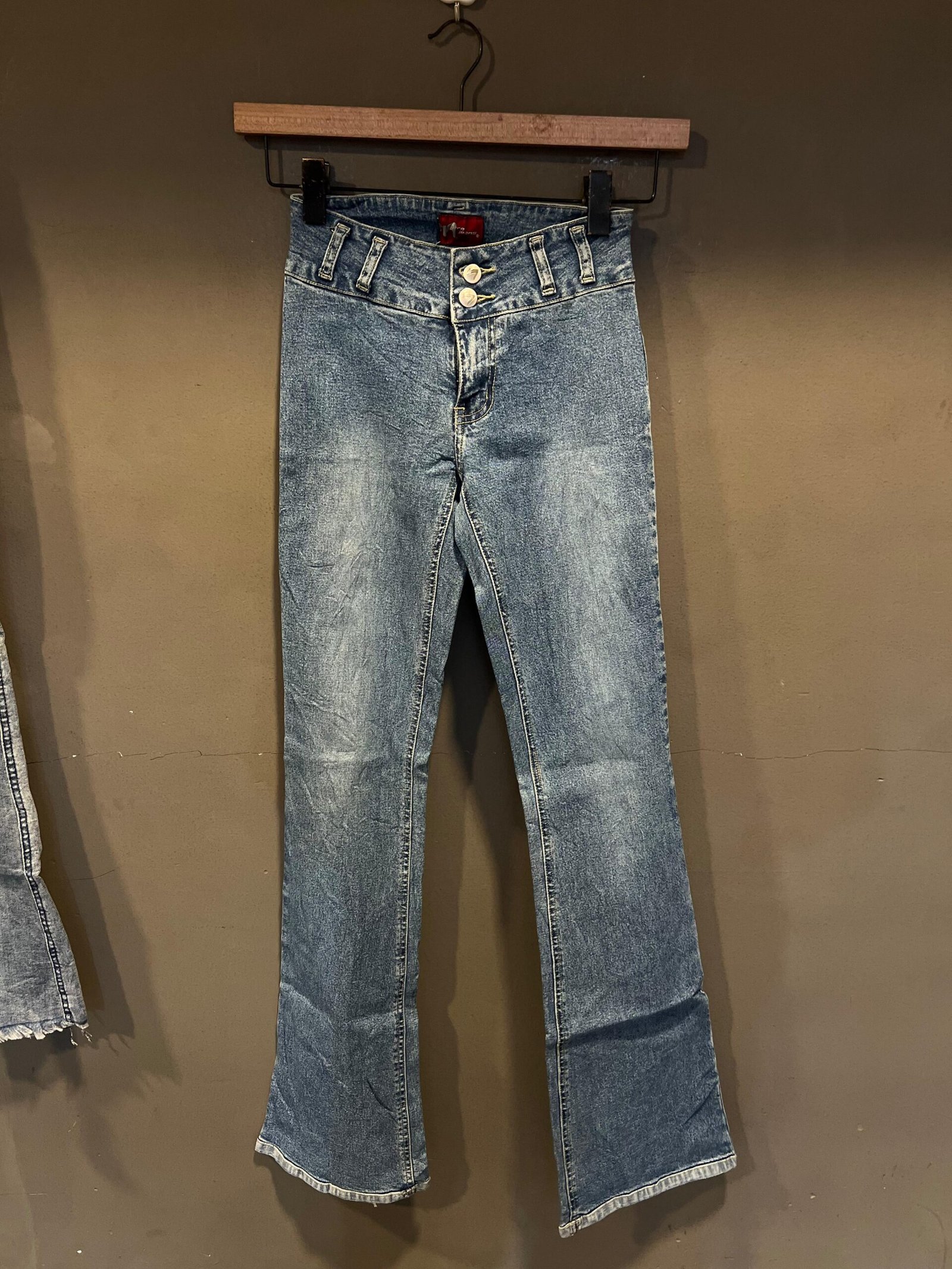 KOREAN IMPORTED JEANS size - 26