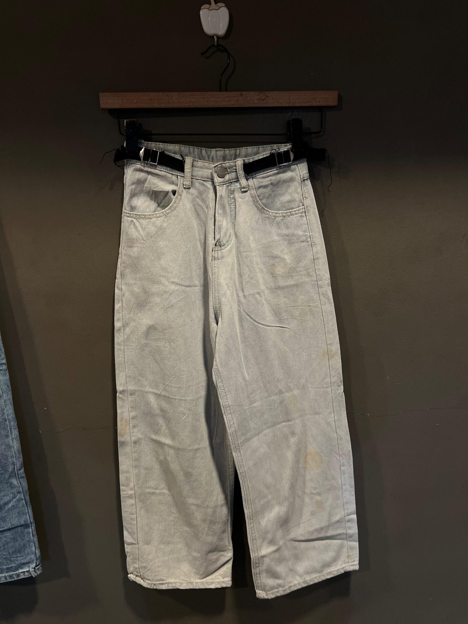 KOREAN IMPORTED JEANS size - 26