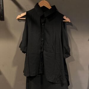 KOREAN SLEEVE LESS TOP size - F