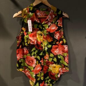 KOREAN SLEEVE LESS TOP size - F