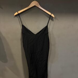 KOREAN SLEEVE LESS TOP size - F