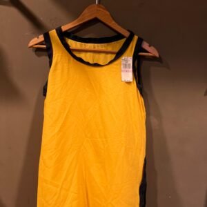 KOREAN SLEEVE LESS TOP size - F