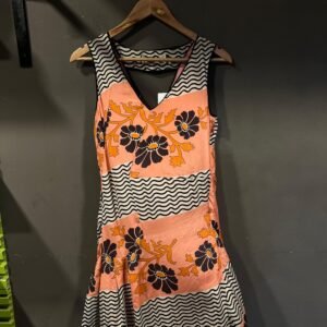 KOREAN SLEEVE LESS TOP size - F