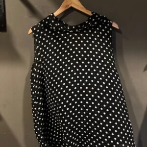 KOREAN SLEEVE LESS TOP size - F