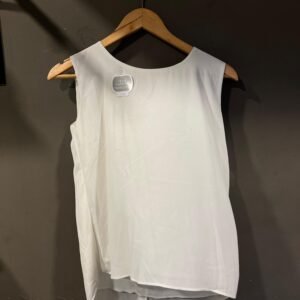 KOREAN SLEEVE LESS TOP size - F