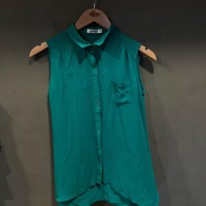 KOREAN SLEEVE LESS TOP size - F