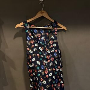 KOREAN SLEEVE LESS TOP size - F