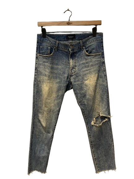 KOREAN IMPORTED JEANS size - 32